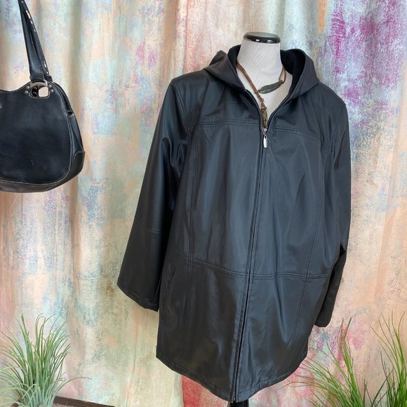 πOutBrook Woman Warm Parker - Long Jacket with Hood - Picture 1 of 15